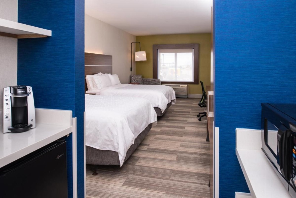 Room image 3