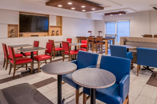 Holiday Inn Express Sierra Vista image 42